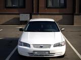 Toyota Camry 1999 года за 3 000 000 тг. в Алматы