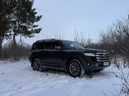 Toyota Land Cruiser 2024 года за 59 000 000 тг. в Костанай – фото 2