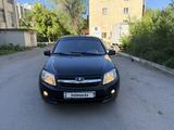 ВАЗ (Lada) Granta 2190 2013 годаfor1 920 000 тг. в Караганда
