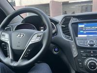 Hyundai Santa Fe 2013 года за 10 500 000 тг. в Шымкент