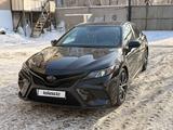 Toyota Camry 2020 года за 10 250 000 тг. в Павлодар
