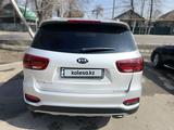Kia Sorento 2018 года за 11 500 000 тг. в Алматы – фото 3