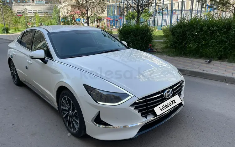 Hyundai Sonata 2021 годаүшін13 700 000 тг. в Астана