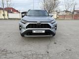 Toyota RAV4 2021 годаүшін13 700 000 тг. в Туркестан – фото 3
