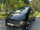 Hyundai Staria 2025 года за 25 500 000 тг. в Алматы