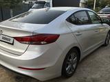 Hyundai Elantra 2017 года за 7 500 000 тг. в Атырау – фото 3