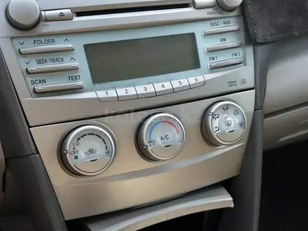 Toyota Camry 2010 года за 4 200 000 тг. в Атырау – фото 21