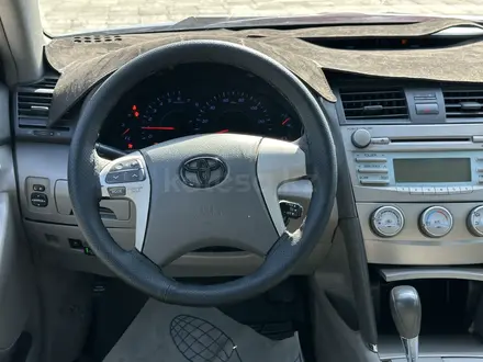 Toyota Camry 2010 года за 4 200 000 тг. в Атырау – фото 6