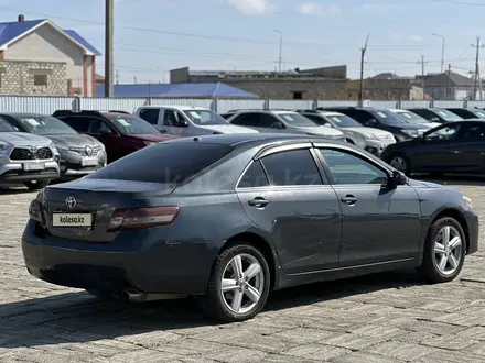 Toyota Camry 2010 года за 4 200 000 тг. в Атырау – фото 5