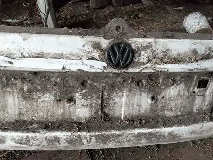Крышку багажника Volkswagen Passat универсалКрышка багажника б/у за 25 000 тг. в Петропавловск – фото 3
