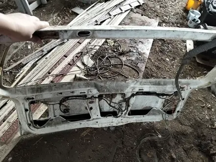 Крышку багажника Volkswagen Passat универсалКрышка багажника б/у за 25 000 тг. в Петропавловск – фото 4