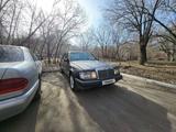 Mercedes-Benz E 260 1991 года за 1 300 000 тг. в Караганда