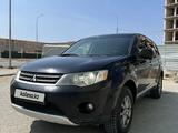 Mitsubishi Outlander 2005 годаүшін5 200 000 тг. в Актау – фото 2