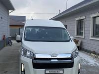 Toyota Hiace 2022 годаүшін25 000 000 тг. в Атырау