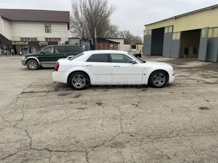 Chrysler 300C 2006 года за 4 100 000 тг. в Алматы – фото 4