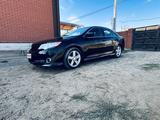 Toyota Camry 2013 года за 6 600 000 тг. в Актобе – фото 4
