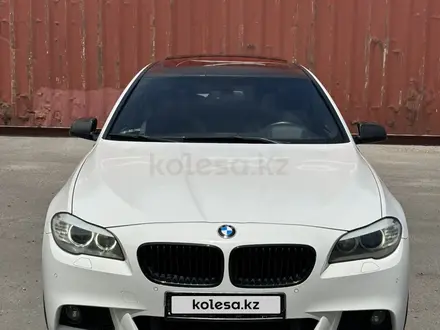 BMW 550 2013 года за 14 500 000 тг. в Алматы – фото 2