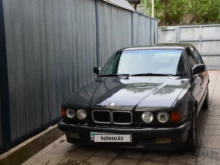 BMW 730 1992 года за 2 750 000 тг. в Алматы