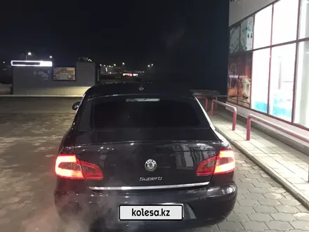 Skoda Superb 2010 года за 6 500 000 тг. в Караганда – фото 9