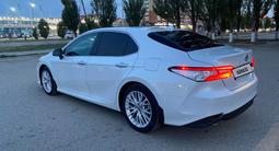 Toyota Camry 2019 года за 16 800 000 тг. в Актау – фото 4