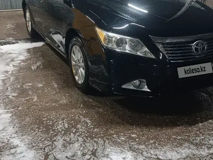 Toyota Camry 2014 года за 8 300 000 тг. в Астана – фото 12