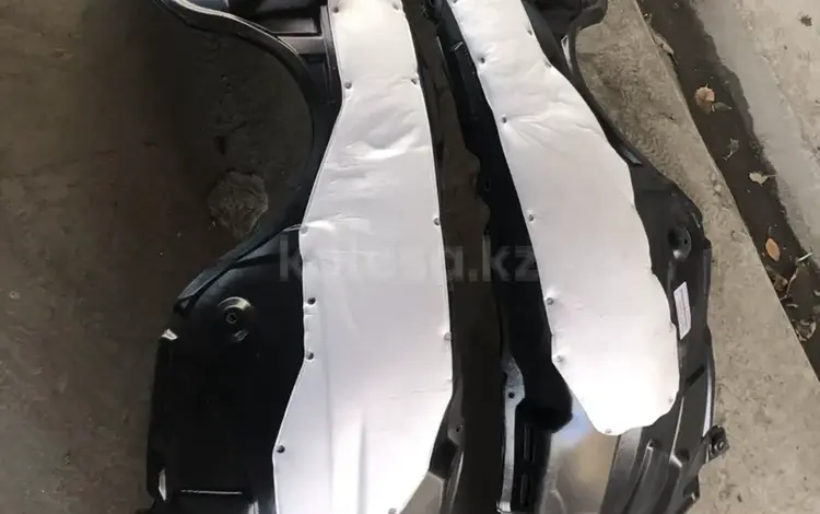 Подкрылок на Camry 50/55 70/75 за 1 000 тг. в Алматы