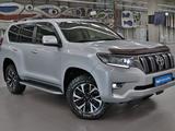 Toyota Land Cruiser Prado Luxe 2019 года за 28 990 000 тг. в Алматы – фото 3