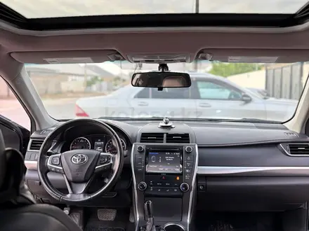 Toyota Camry 2017 года за 6 699 999 тг. в Жанаозен – фото 4