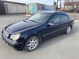 Mercedes-Benz C 180 2001 годаүшін2 600 000 тг. в Семей