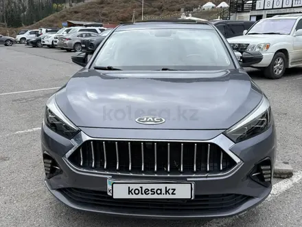 JAC J7 2024 года за 5 450 000 тг. в Алматы