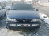 Volkswagen Passat 1994 годаүшін1 400 000 тг. в Кентау