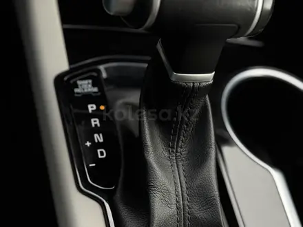 Kia K5 2020 года за 10 850 000 тг. в Алматы – фото 24