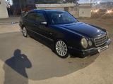 Mercedes-Benz E 200 1997 года за 1 890 000 тг. в Астана – фото 4