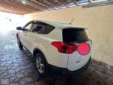 Toyota RAV4 2015 года за 10 777 777 тг. в Уральск – фото 3