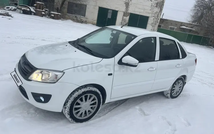 ВАЗ (Lada) Granta 2190 2013 годаfor3 000 000 тг. в Уральск