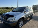 Lexus RX 300 2002 годаfor5 800 000 тг. в Алматы – фото 2