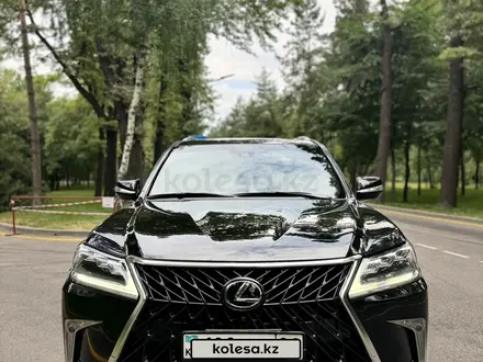 Lexus LX 570 2019 года за 54 000 000 тг. в Алматы