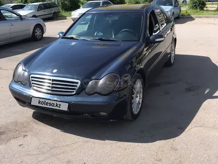 Mercedes-Benz C 200 2000 года за 2 700 000 тг. в Алматы – фото 9