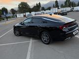 Kia K5 2022 года за 11 500 000 тг. в Алматы – фото 3