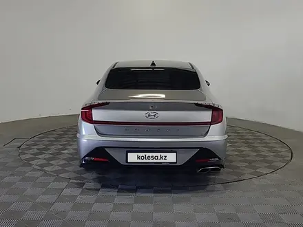 Hyundai Sonata 2021 года за 11 590 000 тг. в Алматы – фото 6