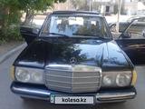 Mercedes-Benz E 220 1979 годаүшін1 500 000 тг. в Караганда