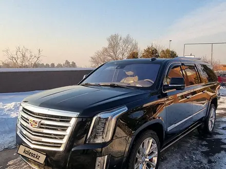 Cadillac Escalade 2020 года за 40 000 000 тг. в Алматы – фото 2