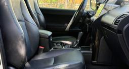 Toyota Land Cruiser Prado 2014 годаүшін15 600 000 тг. в Астана – фото 3