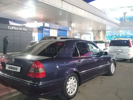 Mercedes-Benz C 280 1996 года за 2 650 000 тг. в Алматы – фото 18