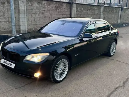 BMW 750 2012 года за 13 000 000 тг. в Алматы – фото 4