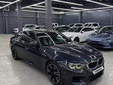 BMW M5 2019 года за 45 000 000 тг. в Алматы – фото 2