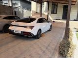 Hyundai Elantra 2024 года за 8 900 000 тг. в Алматы – фото 4