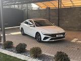 Hyundai Elantra 2024 года за 8 900 000 тг. в Алматы