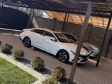 Hyundai Elantra 2024 года за 8 900 000 тг. в Алматы – фото 3