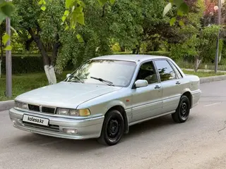 Mitsubishi Galant, 1991
